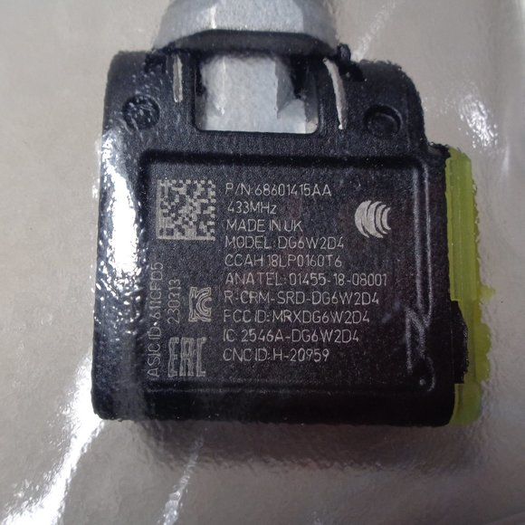 2023 2024 Dodge Ram OEM New Mopar TIRE TRAILER TPM SENSOR KIT 68600218AA - Picture 10 of 15